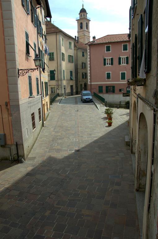 فيلا Campo Ligureفي La Finestra Sul Borgo الغرفة الصورة